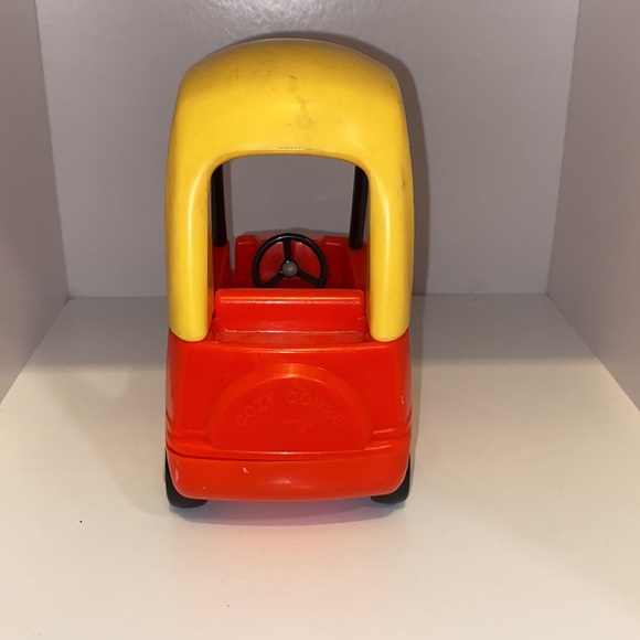 Vintage little tikes mini cozy coupe - Picture 3 of 5